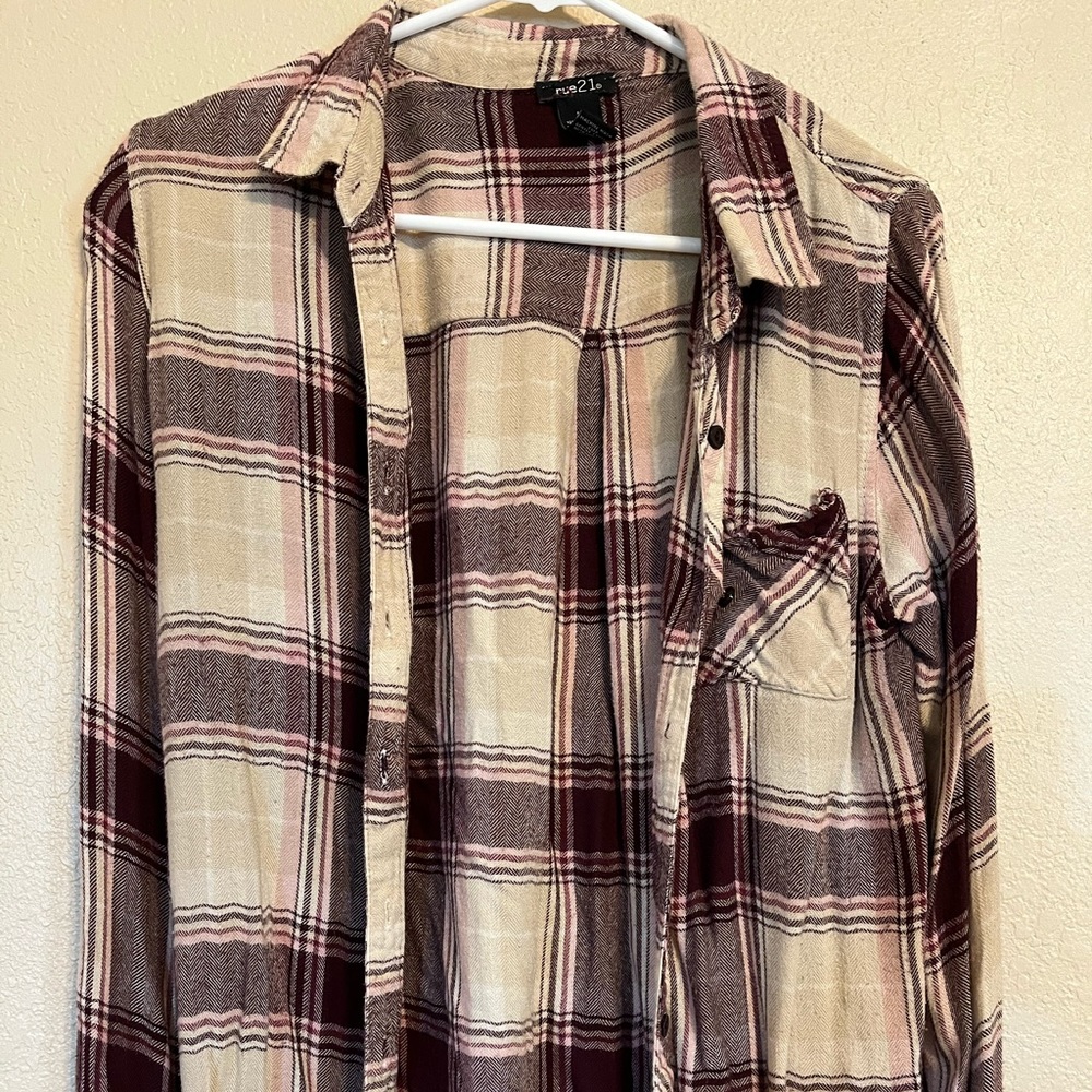 Medium Rue21 flannel.